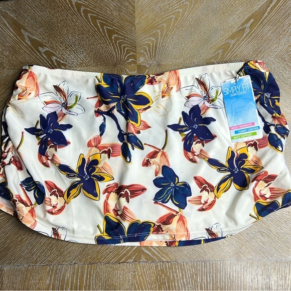 Simply Fit Other - SIMPLY FIT SWIMWEAR Plus Size Swimskirt in Evening Sand Print 3X